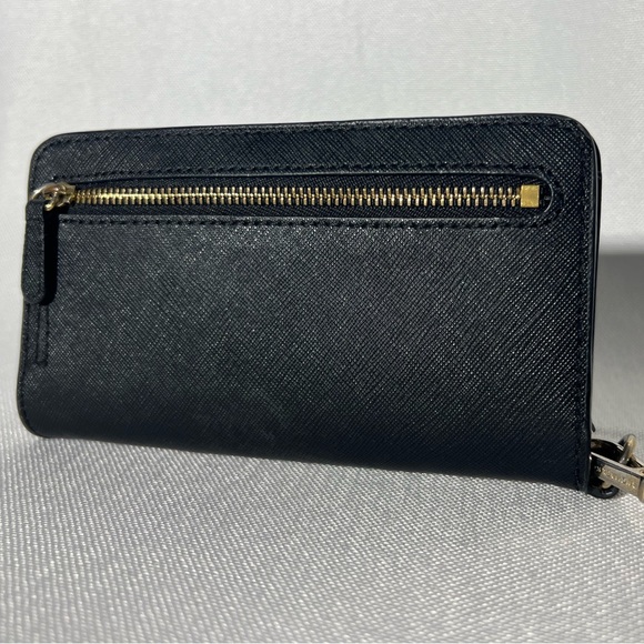 Micheal Kors wristlet/ wallet black 6 3/4 x 1 x 3 1/2 - Picture 3 of 12